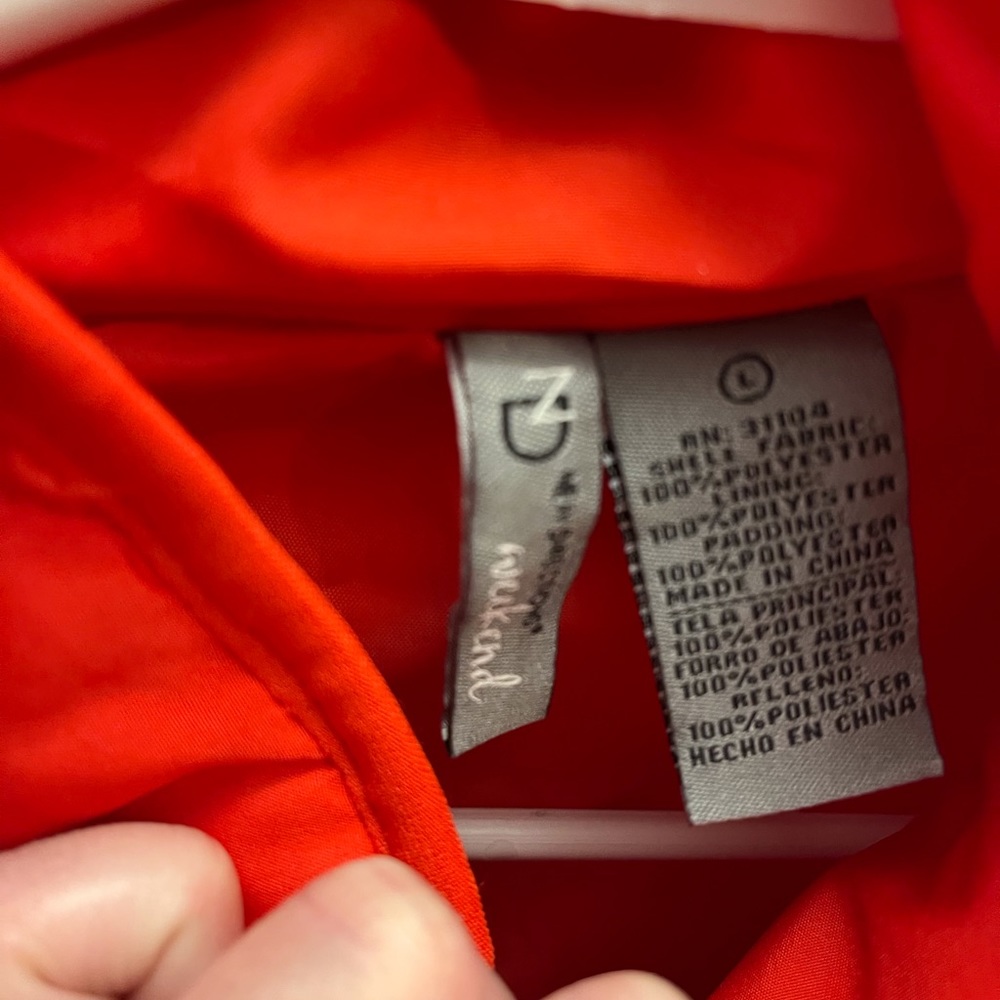 New Direction weekend Vest. - Picture 3 of 3